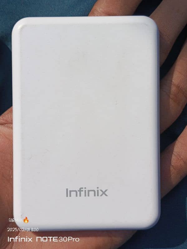 wireless charger  infinix note 40 Pro original charger 3