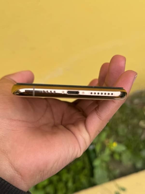 Iphone 11 pro max 256 gb dual sim pta approved 5