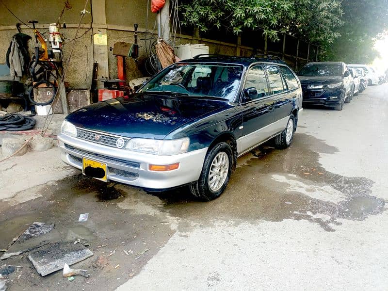 Toyota Corolla (Touring) 1