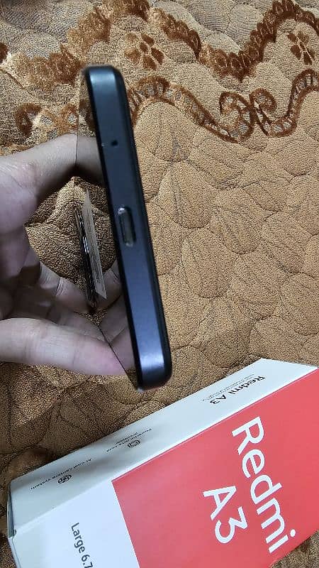 Redmi A3 4/64 GB 11 Month Warranty 4