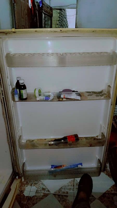 Fridge For sale 0