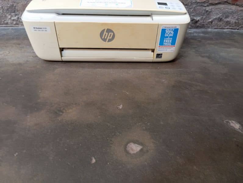 hp deakjet3700 series colour black wireless all ok lush condition ok 3