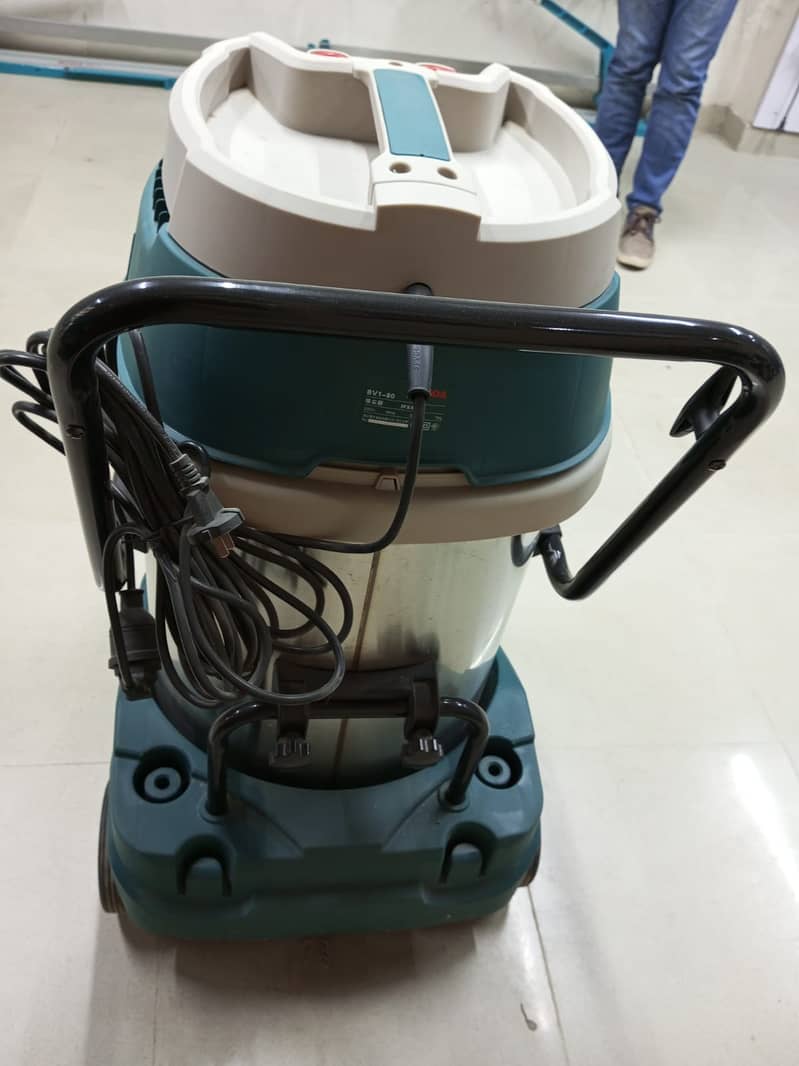 Industrial Vacuum Cleaners 5