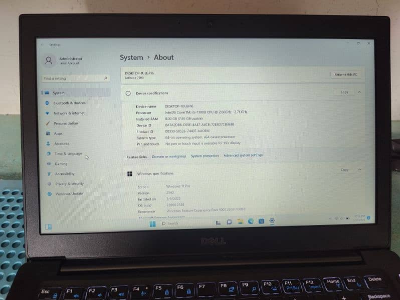 Dell latitude 7280 i5 7th Gen 3