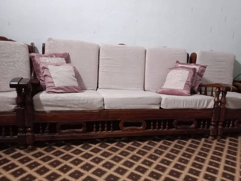 Good quality 5 seater wooden sofa set for sale - Strong & Durable 1