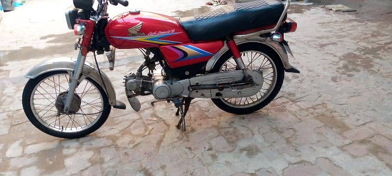 Honda CD 70 2010 model nice condition complete documents 10