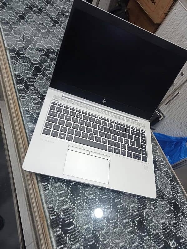 HP Laptop – 32GB RAM, 256GB M. 2 SSD, Touch Screen 0