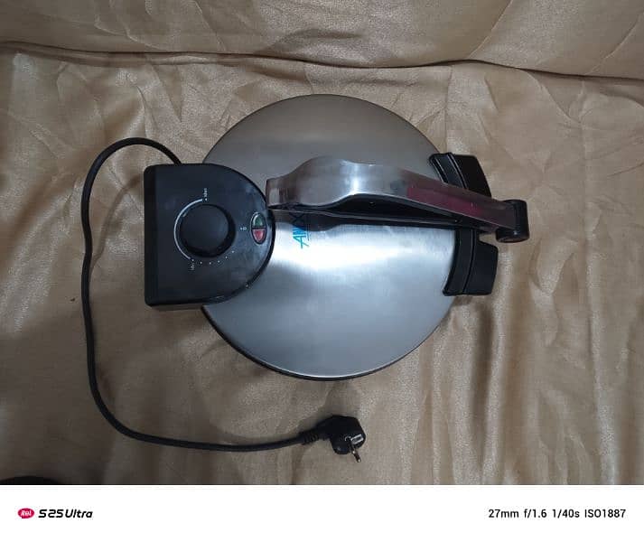 Electric Roti Maker Machine 5