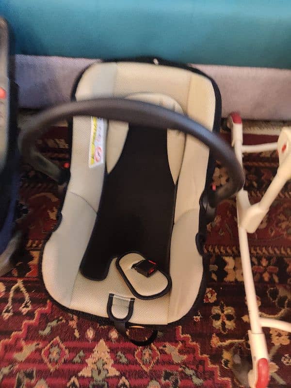 Kids High Chair | Baby Carry Cot | Kids Car Seat For sale 3