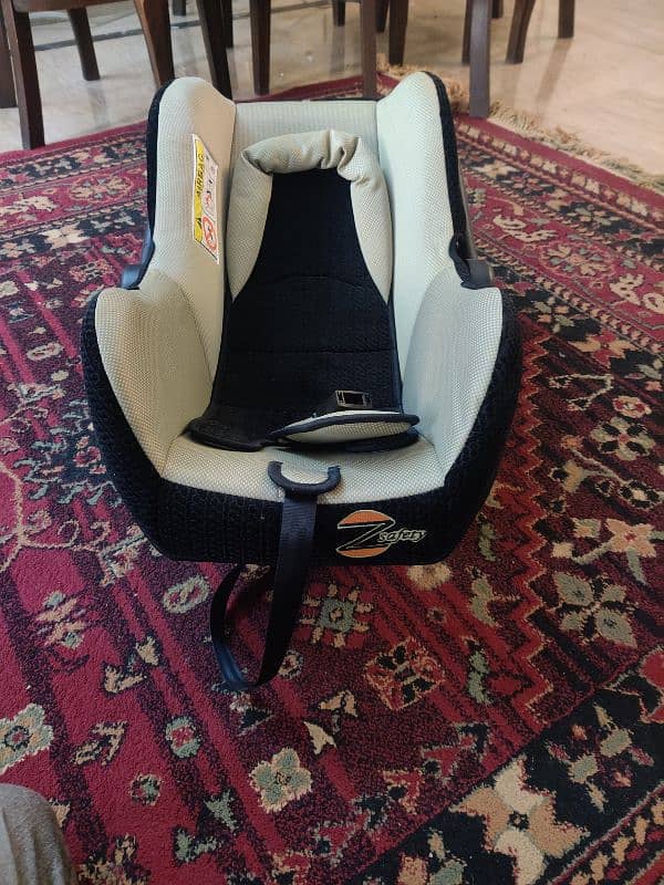 Kids High Chair | Baby Carry Cot | Kids Car Seat For sale 7