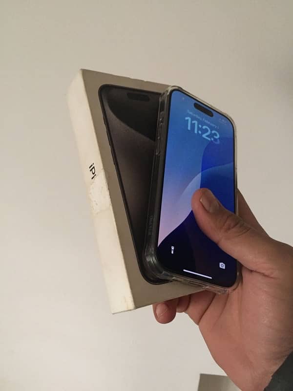 iPhone 11 Pro 256 gb FU LLA model nonpta 4