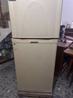 Dawlance fridge for sale