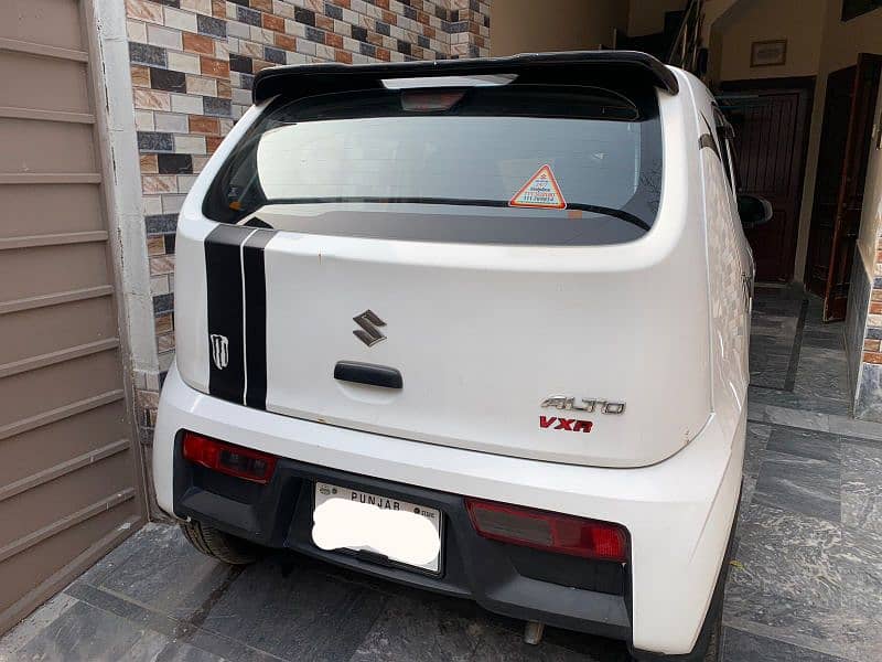 Home used Suzuki Alto VXR 2021 in genuine e condition 3