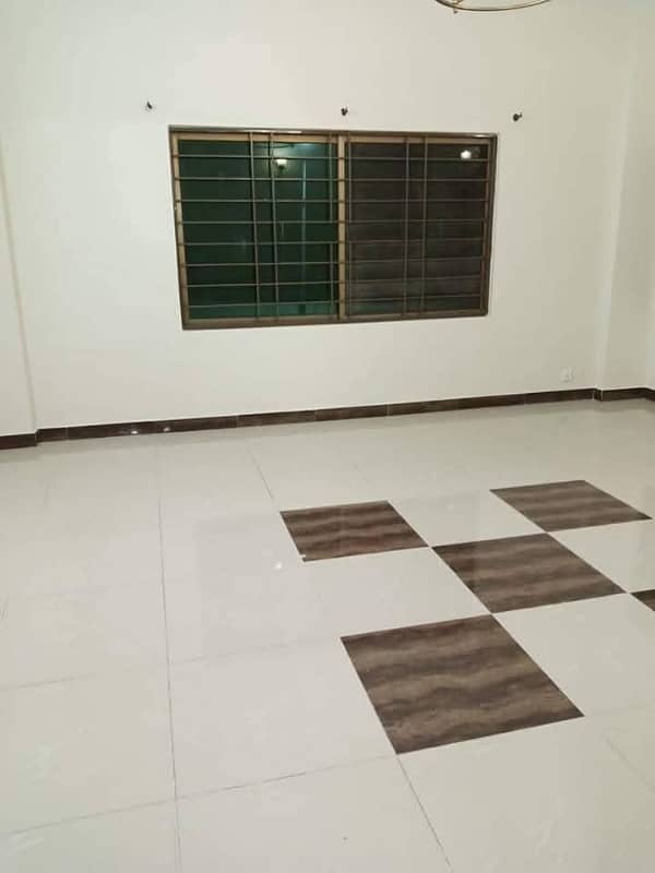 3 bed apartment Apartment Available For Rent In Askari 11 Sec-B Lahore 47