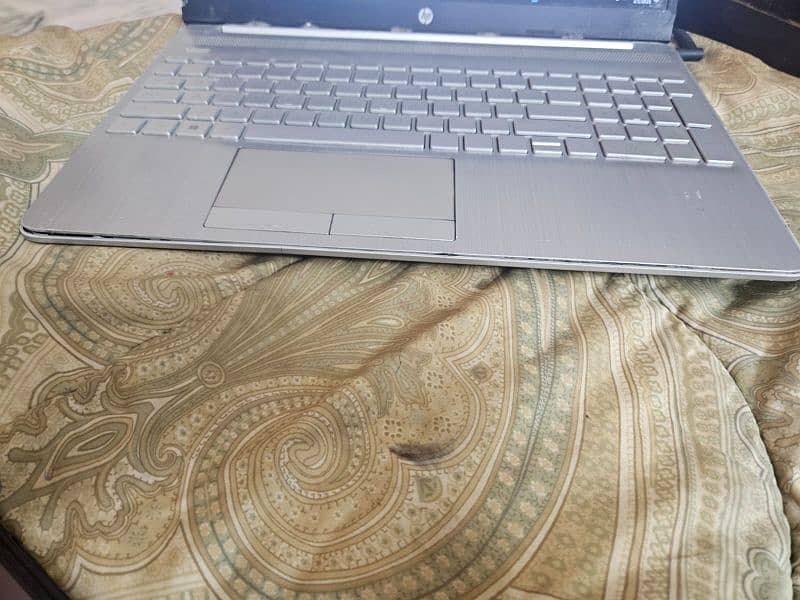 hp Elitebook 840 G7 Notebook pc 3