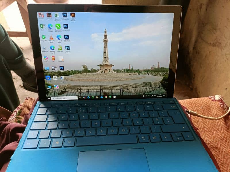 Microsoft Surface Pro 6 2