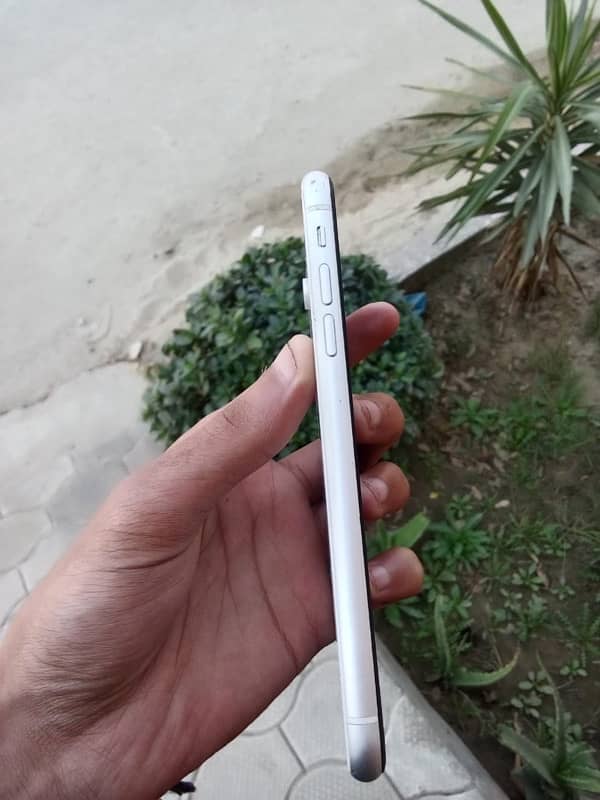 iphone xr non pta factory unlock 4