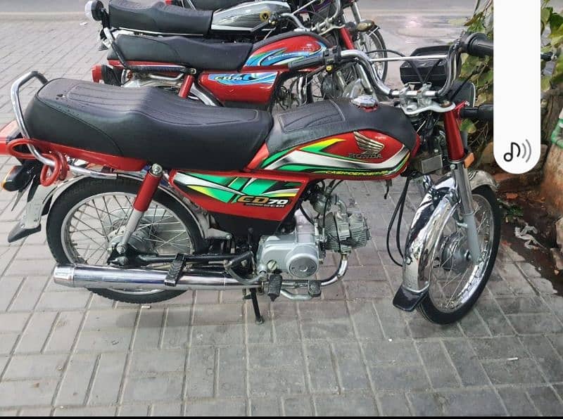 honda cd 70. cc. Red colour.  excellent condition 1