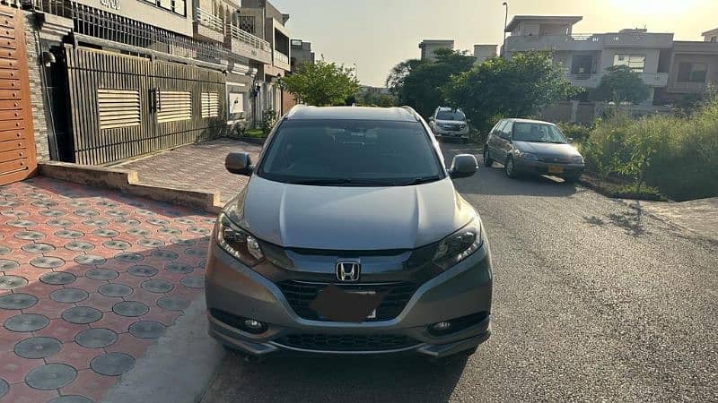 Honda Vezel 2015 3