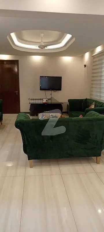 Spacious and Luxurious 5-Bedroom One Kanal house in Prime Gulberg Location on Sale. 2