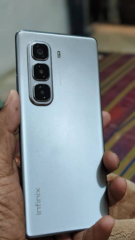 Infinix HoT 50 PRo Plus 1