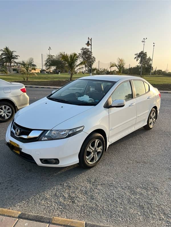 Honda City 1.3 Prosmatec 2018  – Low Mileage – 13000 KM driven only 1