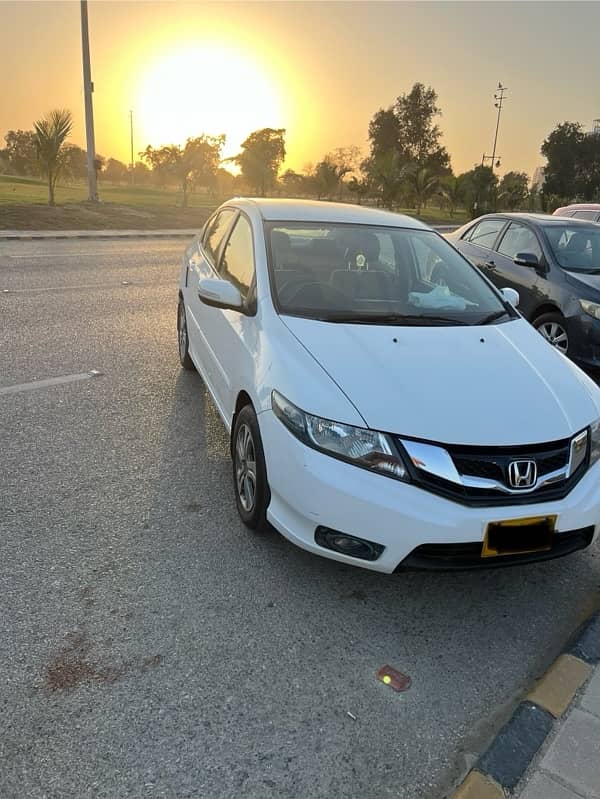 Honda City 1.3 Prosmatec 2018  – Low Mileage – 13000 KM driven only 4