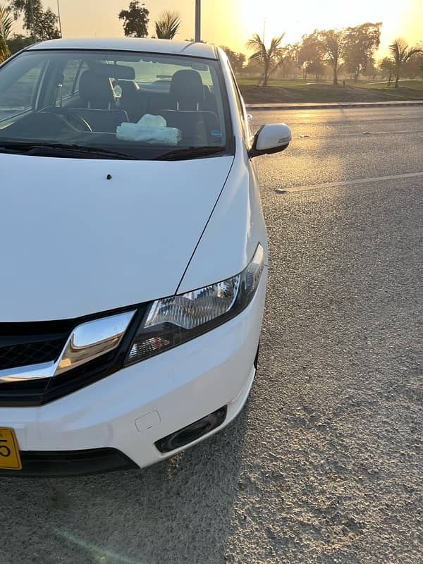 Honda City 1.3 Prosmatec 2018  – Low Mileage – 13000 KM driven only 6