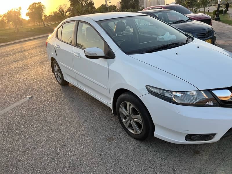 Honda City 1.3 Prosmatec 2018  – Low Mileage – 13000 KM driven only 18