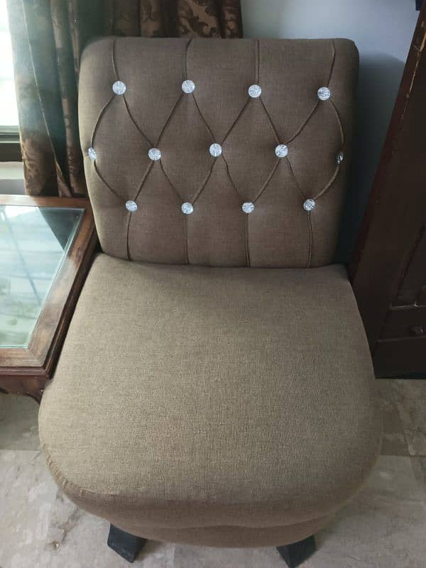 7 Seater Sofa Used Like New 4