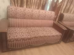 sofa only 8month used