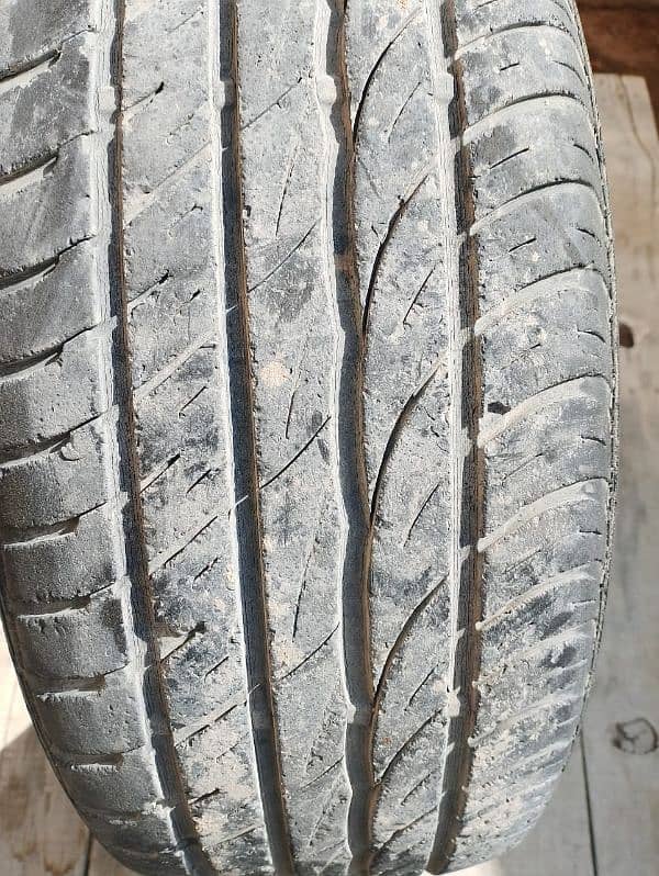 Civic X used tyre 7