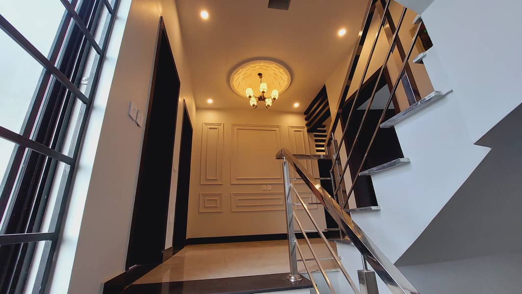 Luxurious 5 Marla House For Sale In Bahria Orchard 11