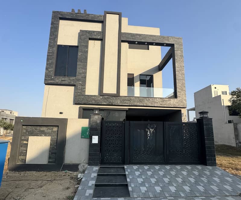 Luxurious 5 Marla House For Sale In Bahria Orchard 1