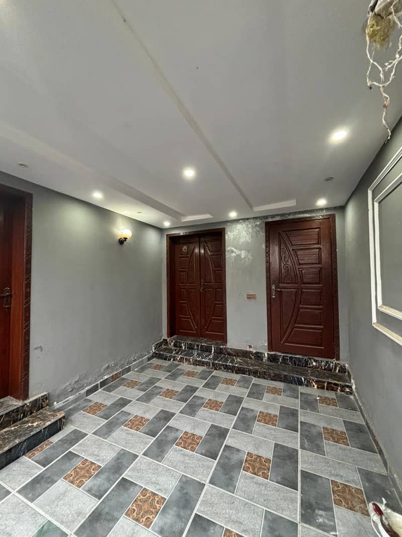 5 marla corner house for sale 10