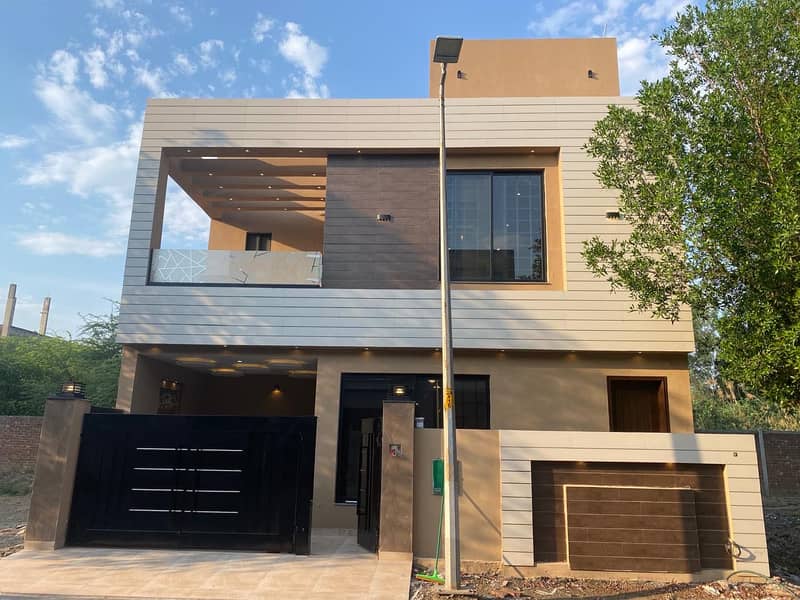 Stunning Brand New 6.5 Marla House For Sale With 4 Bed Rooms 0