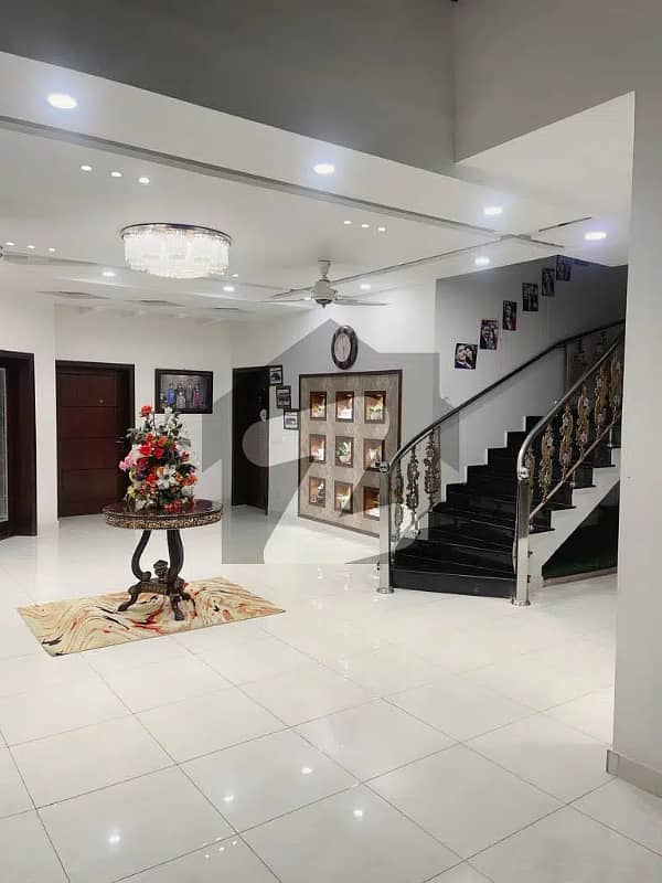 2 KANAL FULLY FURNISHED HOUSE FOR SALE IN CANAL GARDEN NEAR BAHRIA TOWN LAHORE 2