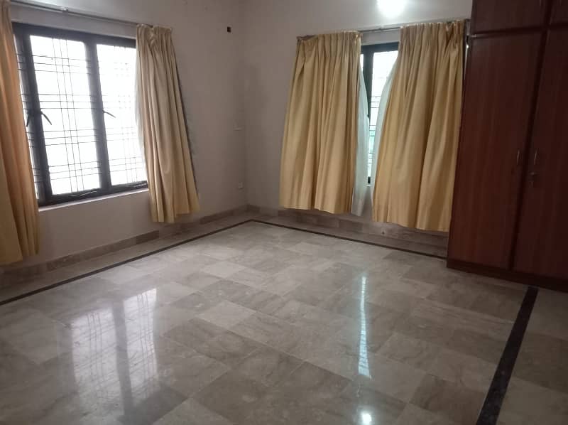 10 Marla Beautiful Full House Available For Rent in DHA Phase 1, Block P, Lahore Cantt. 9