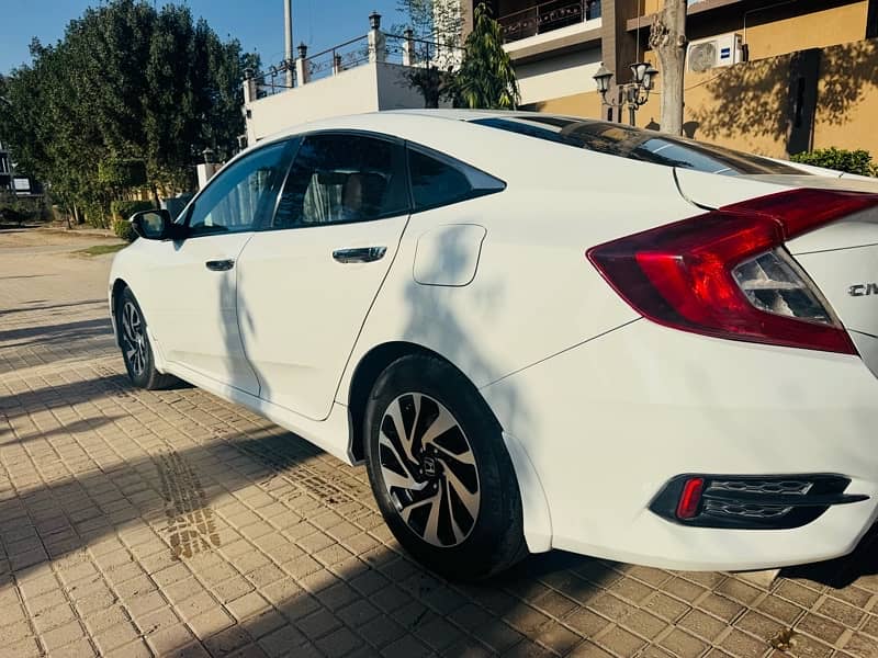 Honda Civic Turbo 1.5 2016 8