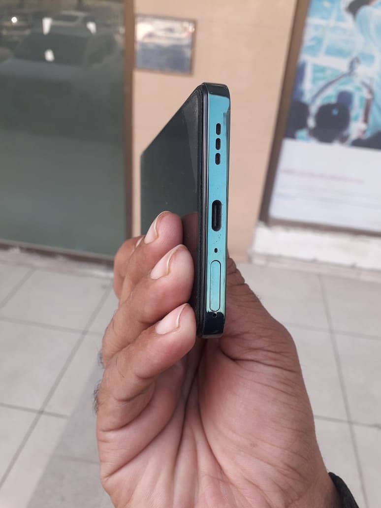 OPPO Reno 12f 4g 12/256 8