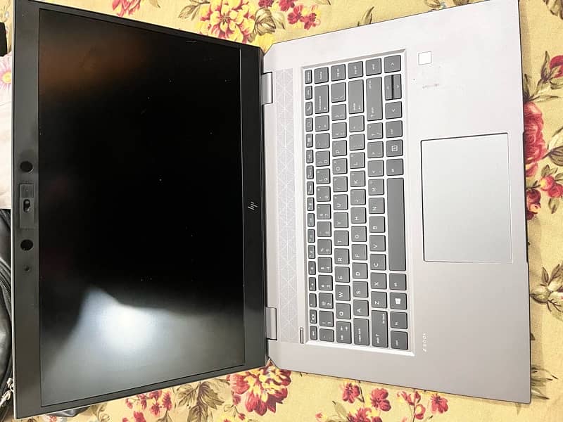 HP ZBook G5 studio 4