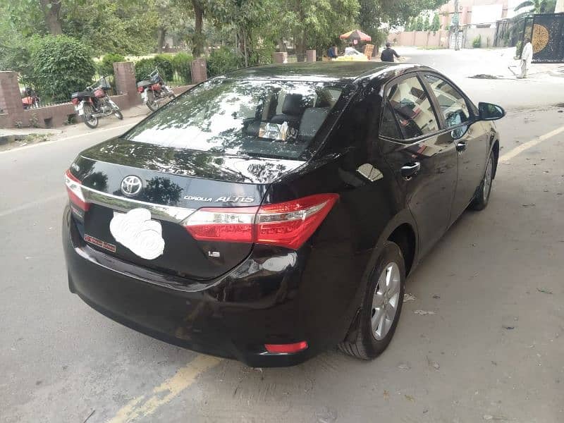 Toyota Corolla Altis 2017 3