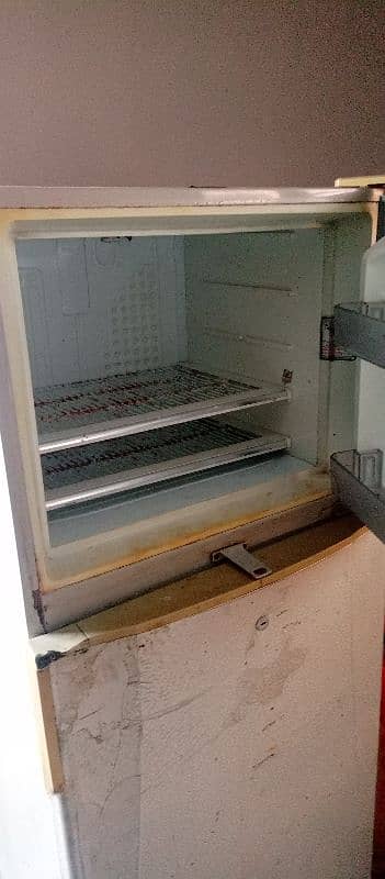 Dawlance Refrigerator for Sale 6