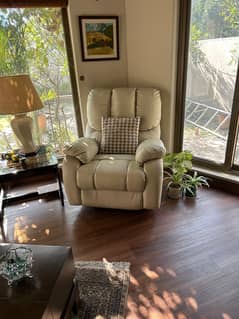 RECLINER SOFA //  Recliners chair