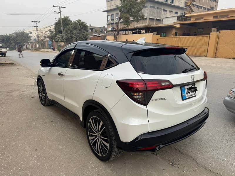 Honda Vezel 2018 4