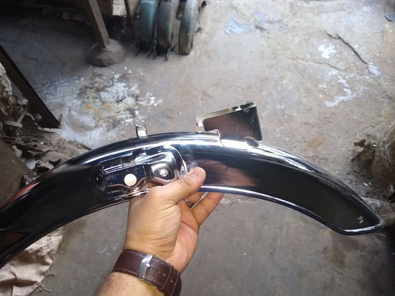 Honda 125 exhaust full ok hai 1