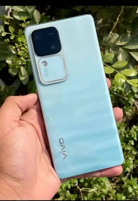 Vivo v30 12 256 gb 1