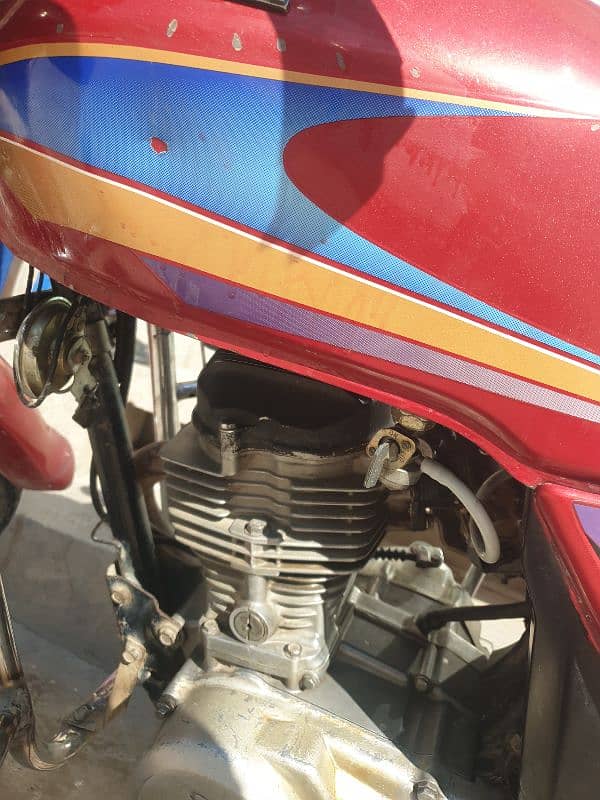 Honda deluxe 125 bike good condition 1