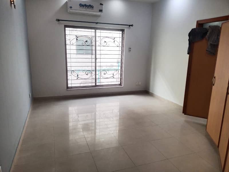 1 Kanal Beautiful Upper Portion Available For Rent in DHA Phase 3, Block W, Lahore Cantt. 1