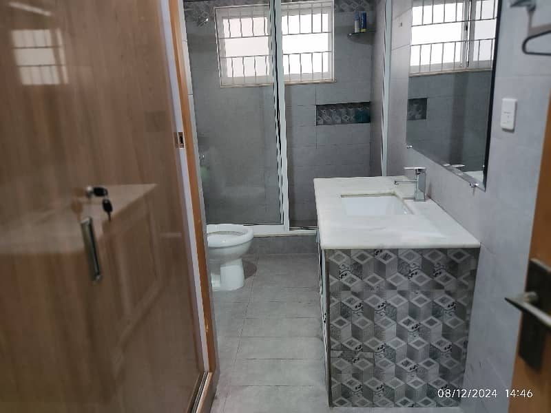 1 Kanal Basement For Rent In D. 12 10